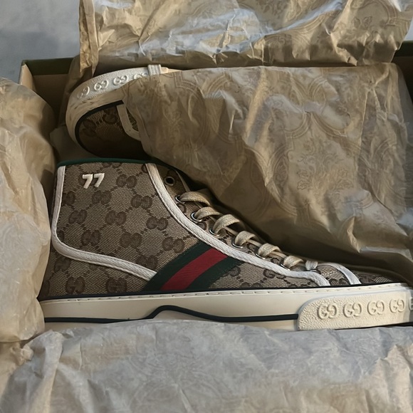 WOMEN'S GUCCI TENNIS 1977 HIGH TOP SNEAKER - Picture 1 of 5